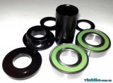 Каретка Salt Mid size bb kit for 19 mm spindle flat black