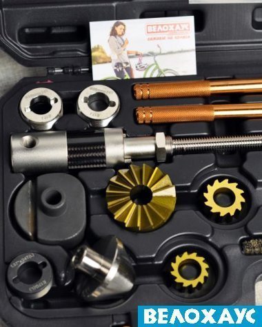 Набор ключей для торцевания и расточки рулевой трубы и каретки ICE TOOLZ E185